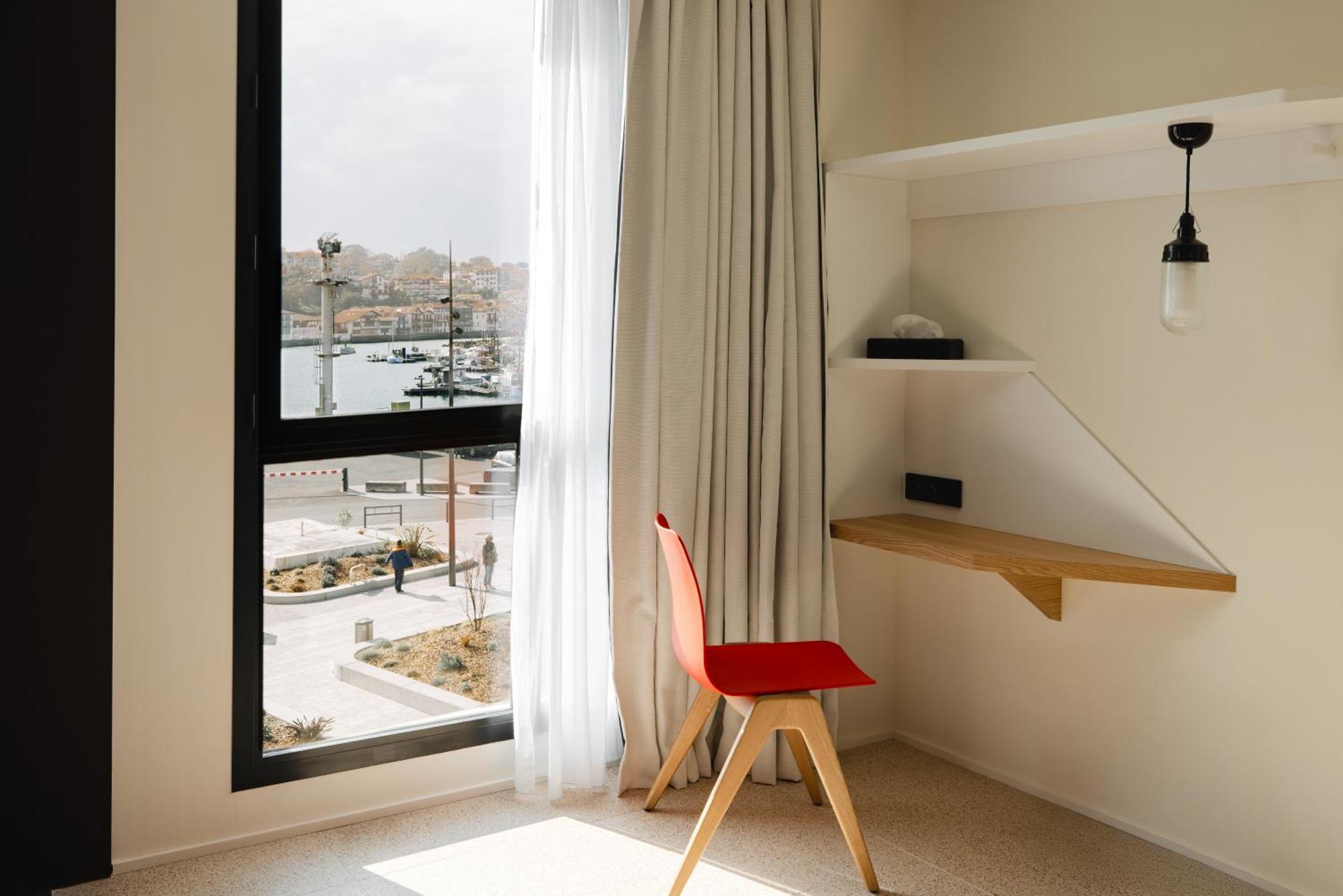 Bizipoz Hotel Saint-Jean-de-Luz Ngoại thất bức ảnh